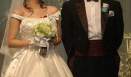 娱乐圈明星结婚爆料文,甜蜜婚礼曝光！